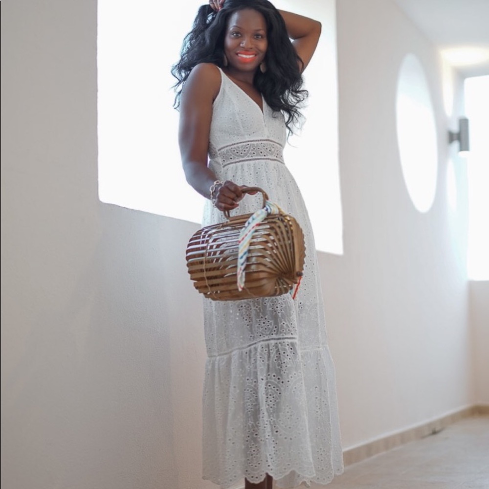 Women's Embroidery Dress V Neck Maxi Dress